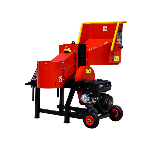 Tocător crengi REMET RS 120 + PTO [2]