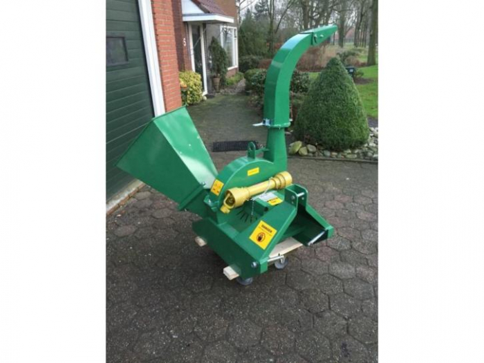 Tocator de crengi BX-42 PTO ( acționat la priza tractorului) [3]