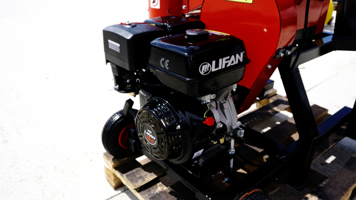 Tocator de crengi REMET RS120, motor 15 CP + PTO, Ø max. 100 mm [10]
