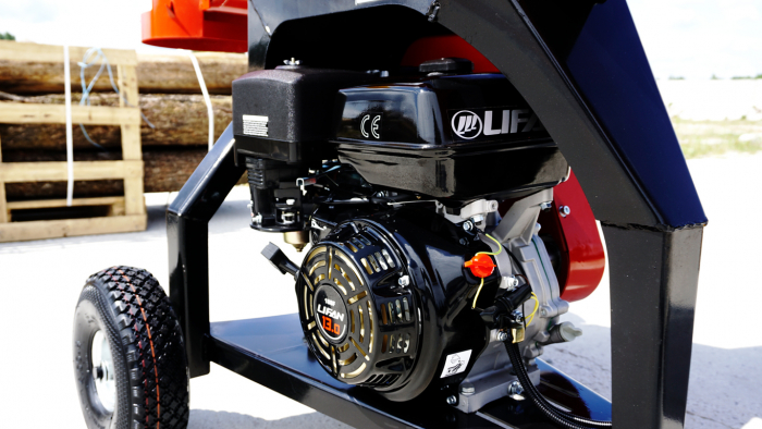 Tocator de crengi REMET RS120, motor 15 CP + PTO, Ø max. 100 mm [9]