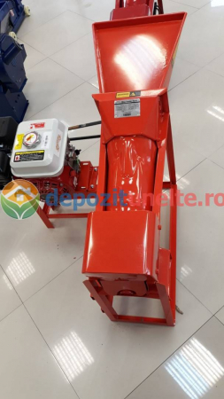 Batoza Porumb / Curatatoare electrica de porumb 5TY-60 - 1500KG/ORA cu MOTOR PE BENZINA 6,5 CP INCLUS [4]
