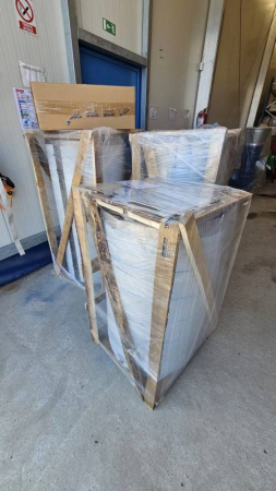 Butoi inox 300L cu capac flotant, supapă și pompă [4]