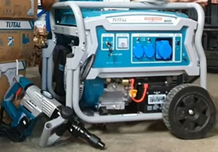 Generator curent, benzina, 4 timpi, 6500W, stabilizator tensiune AVR, pornire mixta, electrica/manuala, Total [4]