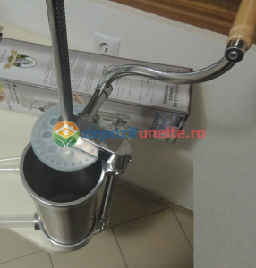 Masina de facut carnati 3kg Micul Fermier - Vertical (YG-2006C) [3]