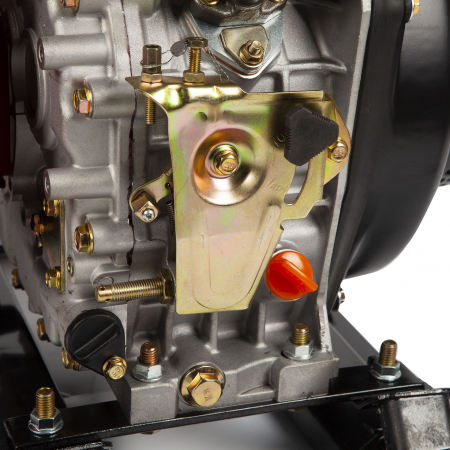 Motopompa diesel presiune inalta Micul Fermier GF-2057, 4.92 kW, 7 CP, rezervor 3.4 l, 2 inch, motor 4 timpi [9]