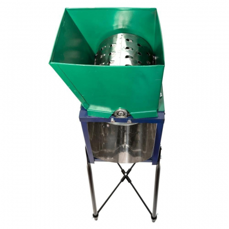 Zdrobitor struguri - Razatoare /  taietoare  / tocator de radacini cu tambur din INOX  KOZA-NOVA cu cadru de sprijin