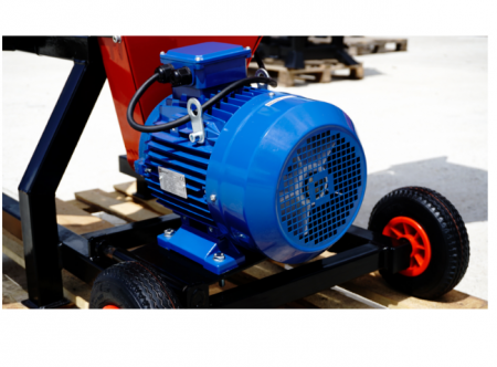 Tocător crengi REMET RE 120 + PTO [4]