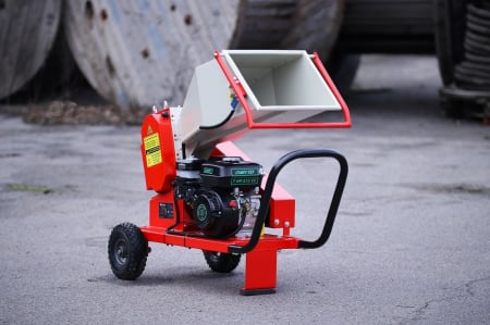 Tocator de crengi AM-60BD MAX, motor 7CP, ∅ max. 60 mm, Ucraina [1]