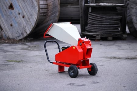 Tocator de crengi AM-60BD MAX, motor 7CP, ∅ max. 60 mm, Ucraina [2]