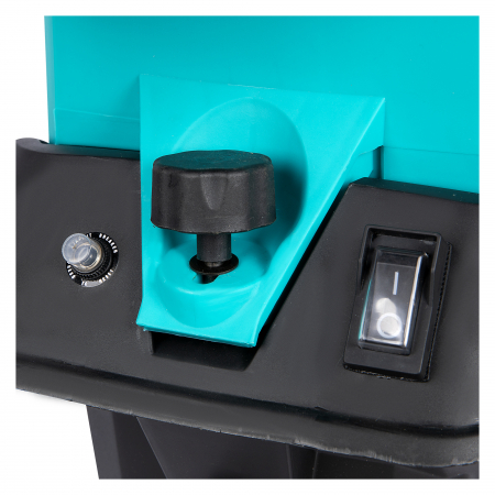 DZ-SE213 Tocator de crengi si resturi vegetale 2400 W [7]