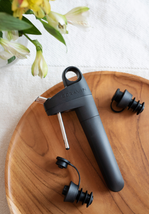 Sistemul de conservare a vinului Coravin® Pivot® [5]