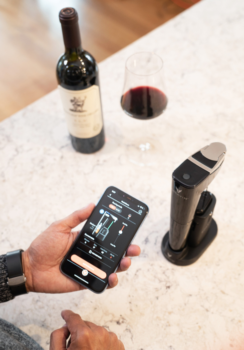 Sistem de conservare a vinului CORAVIN® Timeless Eleven - Piano Black [4]