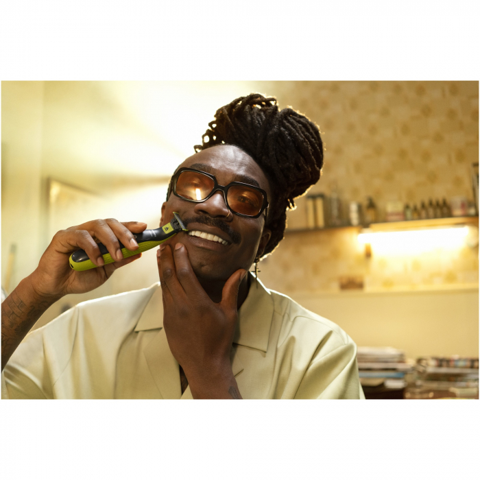 Aparat hibrid de barbierit si tuns barba Philips OneBlade QP2724/30, pieptene reglabil 5 in 1, reincarcabil, umed si uscat, 45 min, USB-A, husa, capac de protectie, lama inlocuibila suplimentara, Verde lime [6]