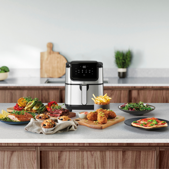 Friteuza fara ulei Electrolux Digital Air Fryer E6AF1-4ST, 1500W, 8 programe, 3,5L, Touch Control, inox [6]