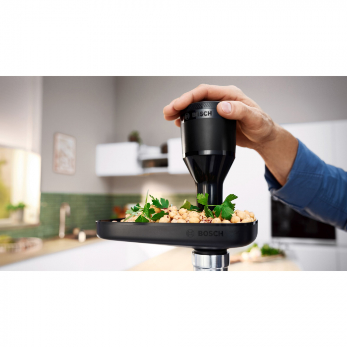 Masina de tocat carne Bosch MFWS440B, 1900 W, 2,5kg/min, cutit cu 2 taisuri, accesoriu inclus pentru carnati / umplut legume si kebbe,negru [4]