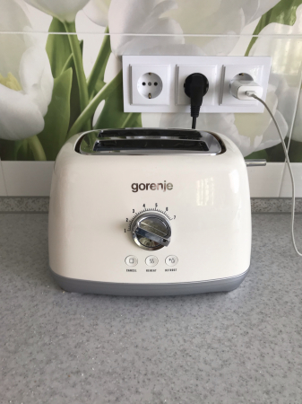 Prajitor de paine Gorenje T900RL 1.000 W, Gratar detasabil, Oprire automata, Champagne [1]