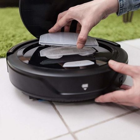 Aspirator Taurus Striker 2.0, 14,4V, Aspirare/stergere podele, Compact, Senzori antilovire,Negru [2]