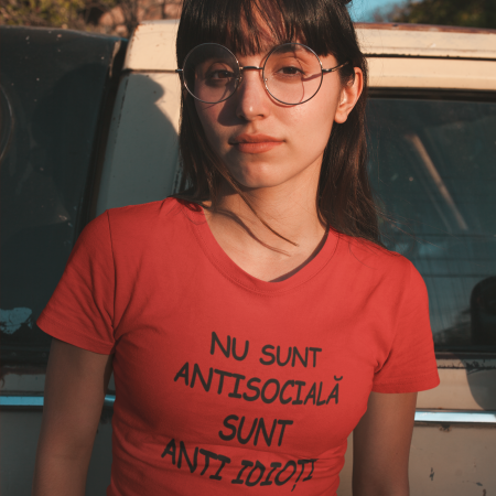 Tricou femei cu mesajul "Nu sunt antisociala sunt anti idioti"-Deyu [2]