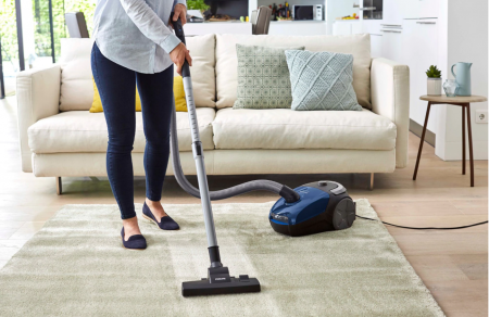 Aspirator cu sac Philips PowerGo FC8240/09, 750 W, 3 L, filtru antialergeni, Albastru [8]