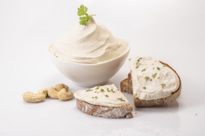 Crema de branza natur, 150gr Rawckers [2]