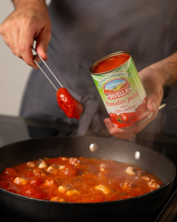 Roșii decojite Divella 2,5 kg [1]