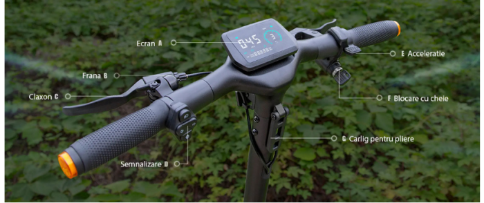 Trotineta electrică KuKirin A1, motor de 800W, baterie de 48V 13Ah, viteză maximă 45 km/h, autonomie de până la 45 km, anvelope de 10 inch, frâne pe disc și suspensie dublă [9]