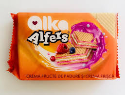 Dulciuri - Alfers napolitane cu fructe de padure si frisca 170g