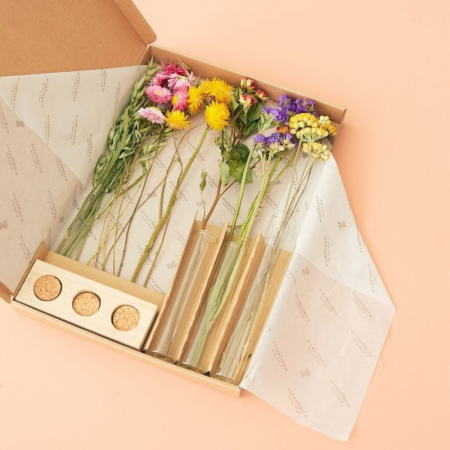 Flori Uscate - Set flori uscate, 3 vaze si suport din lemn - Mix