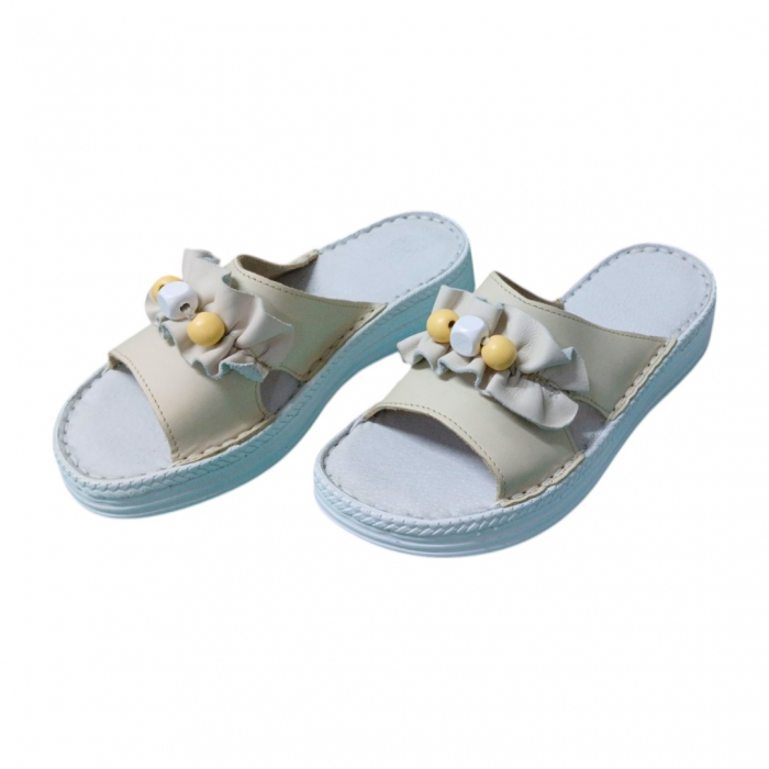 Papuci femei piele naturala 411 crem [3]