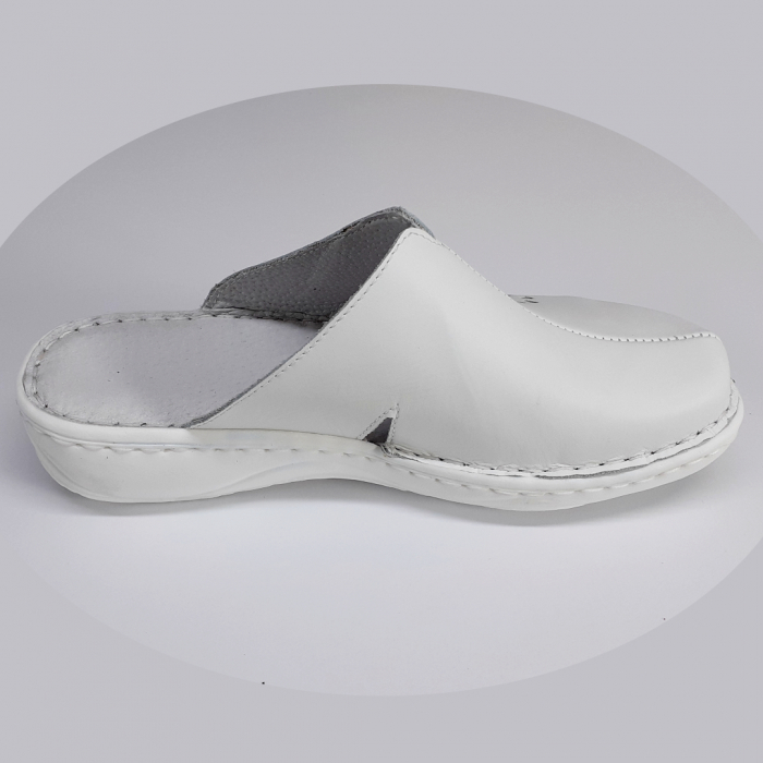 saboti dama piele inchisi in fata albi [3]