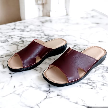 Papuci femei din piele naturală - Papuci femei piele naturala 450 bordo