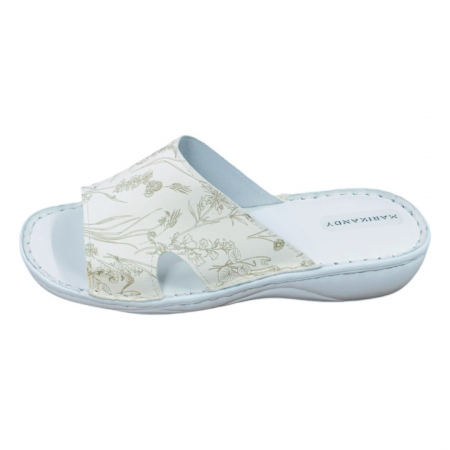 Papuci femei piele naturala 705 crem gravat [1]