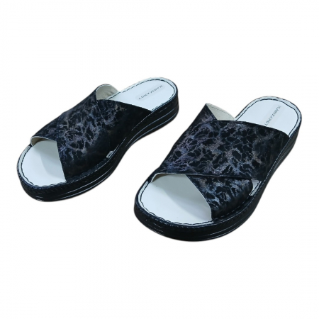 Papuci femei piele naturala 955 negru gravat [2]