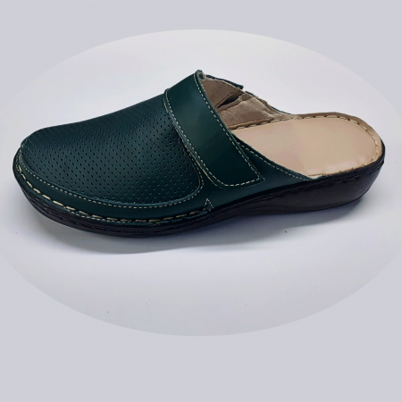 Saboti  Dama din piele hand made - Papuci medicali albi