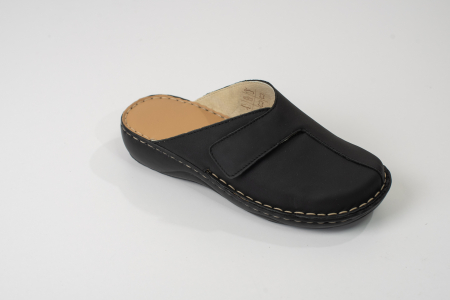 Saboti  Dama din piele hand made - Papuci medicinali dama negru