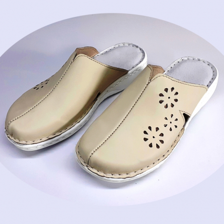 Saboti  Dama din piele hand made - Saboti dama cu talpa ortopedica alb