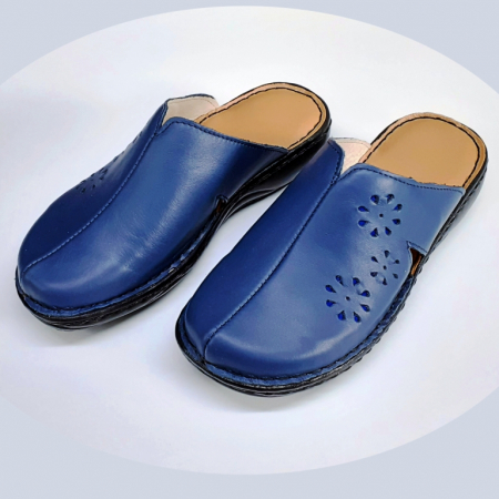 Saboti  Dama din piele hand made - saboti dama piele inchisi in fata blue