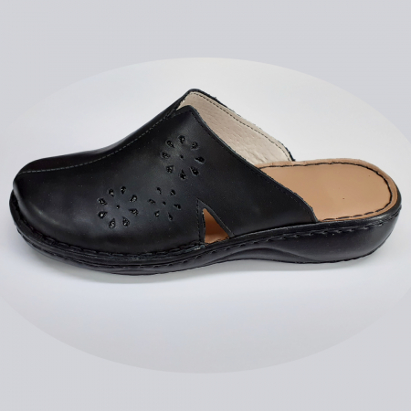 Saboti  Dama din piele hand made - saboti dama piele inchisi in fata negru