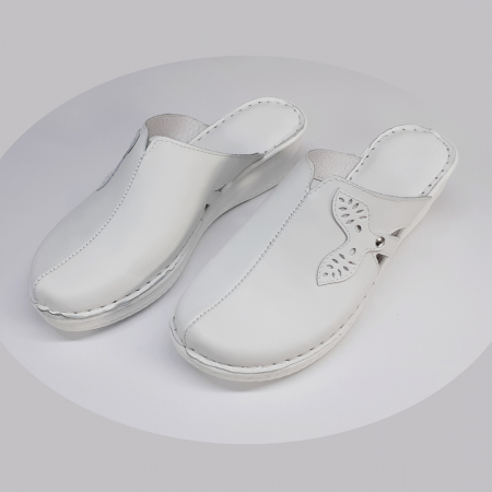 Saboti femei piele cu talpa ortopedica 5013-alb [2]