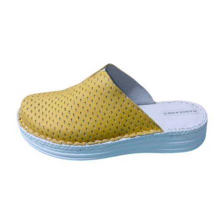 Saboti femei piele perforata 7011 galben [1]