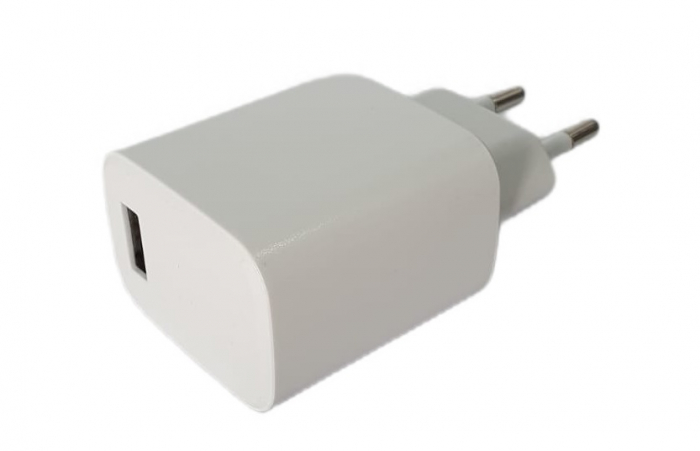 Eredeti Blackview QZ-01800EA00 fehér 18W töltő USB-A csatlakozóval [2]