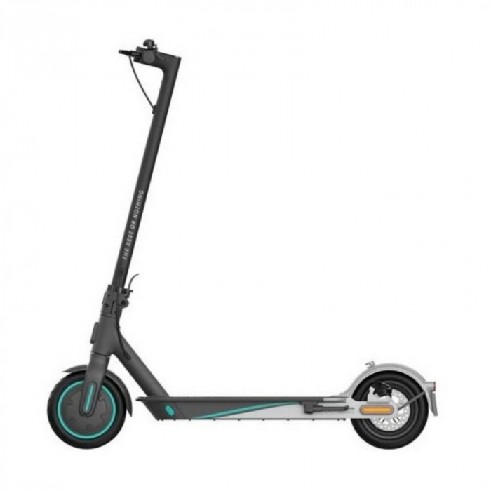 Trotineta electrica Xiaomi Mi Electric Scooter Pro 2 Mercedes-AMG Petronas F1 Team Edition, Autonomie 45km, Viteza maxima 25km h, IP54