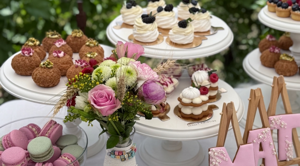 Banner Candy Roz