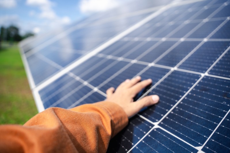 Cum influențează condițiile meteorologice performanța sistemelor fotovoltaice?