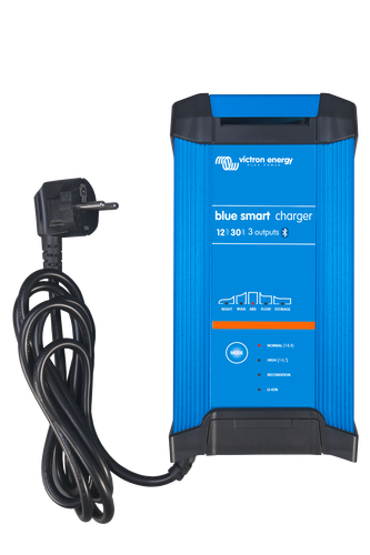 Victron Energy Blue Smart IP22 Charger 12/30(3) 230V CEE 7/7-big