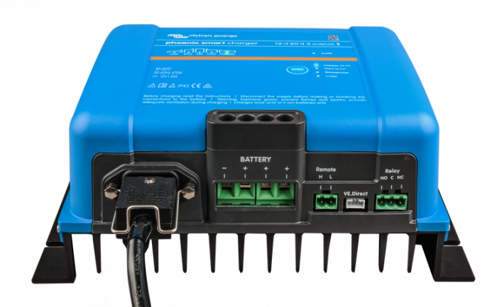 Incarcator Victron Energy Phoenix Smart IP43  12/30(3) 230V [2]