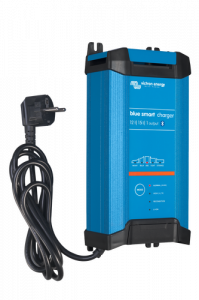 Victron Energy Blue Smart IP22 Charger 12/15(1) 230V CEE 7/71