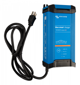 Victron Energy Blue Smart IP22 Charger 12/20(3) 230V CEE 7/71