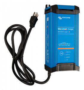 Victron Energy Blue Smart IP22 Charger 24/16(3) 230V CEE 7/70