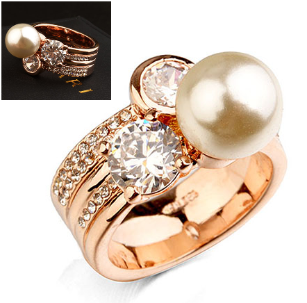 Inel cu cristale IMPULSE Pearl gold placat cu aur 18k - diametru 17cm